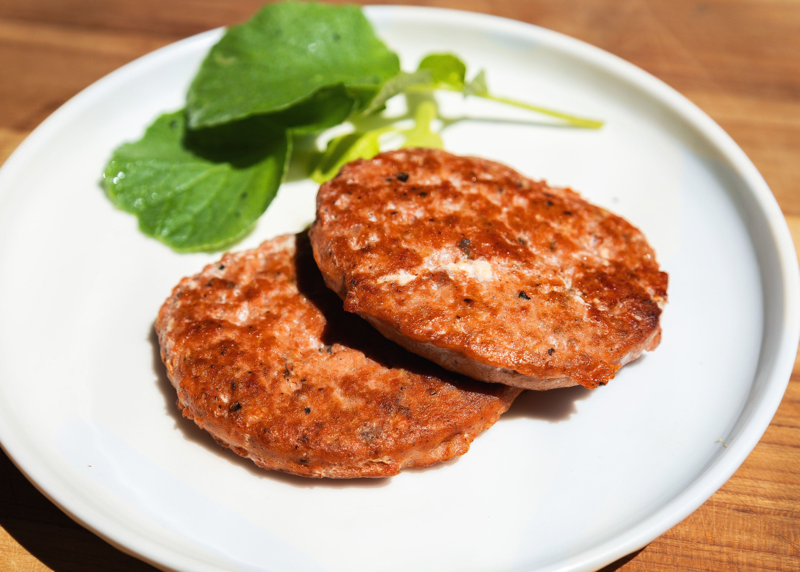 cooked wild alaskan sockeye salmon sausage patties